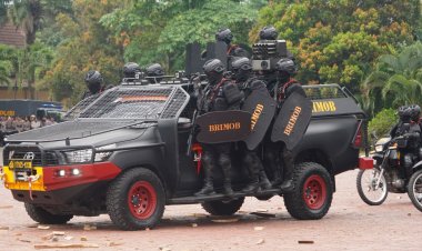 Pastikan Kesiapan Hadapi Situasi Kontijensi, Satbrimob Polda Banten Terjunkan Personel Ikuti Sispamkota